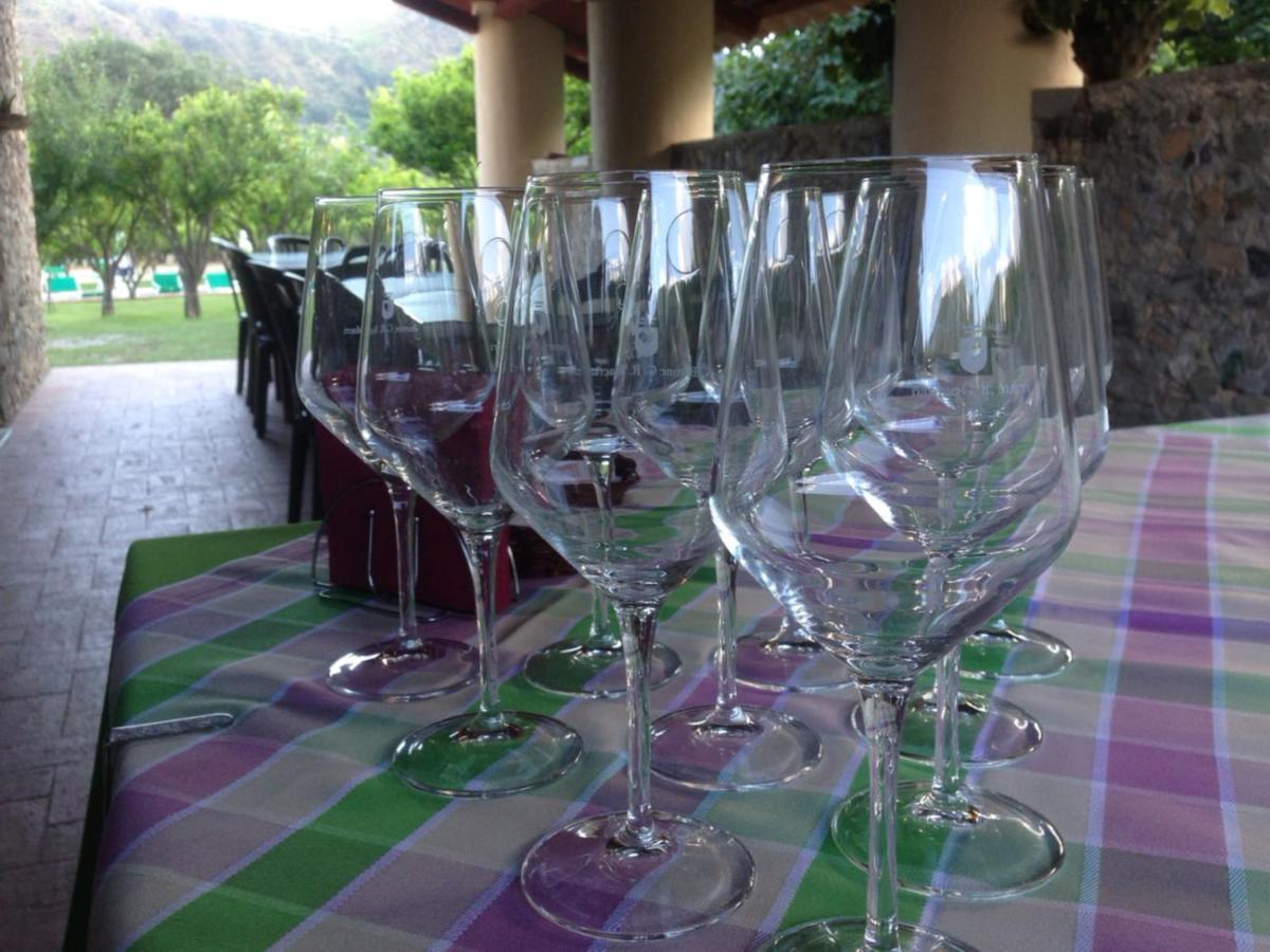 Barone Gr Macri Agriturismo Modi Gerace Kültér fotó