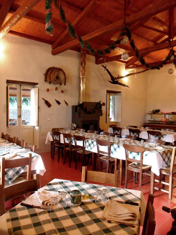 Barone Gr Macri Agriturismo Modi Gerace Kültér fotó