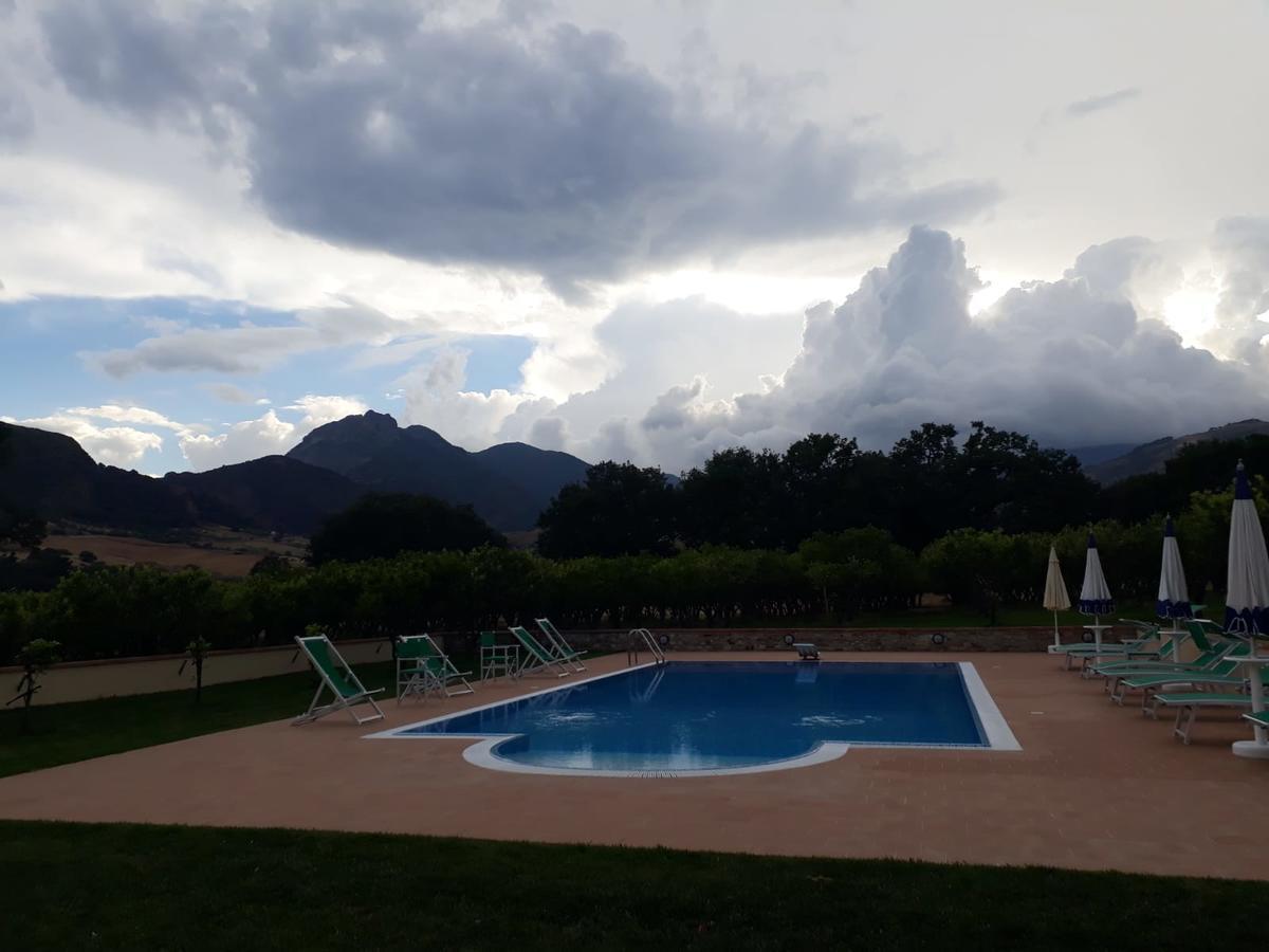 Barone Gr Macri Agriturismo Modi Gerace Kültér fotó